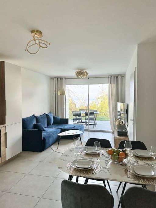 Royal Park Lake View Apartment Évian-les-Bains Esterno foto